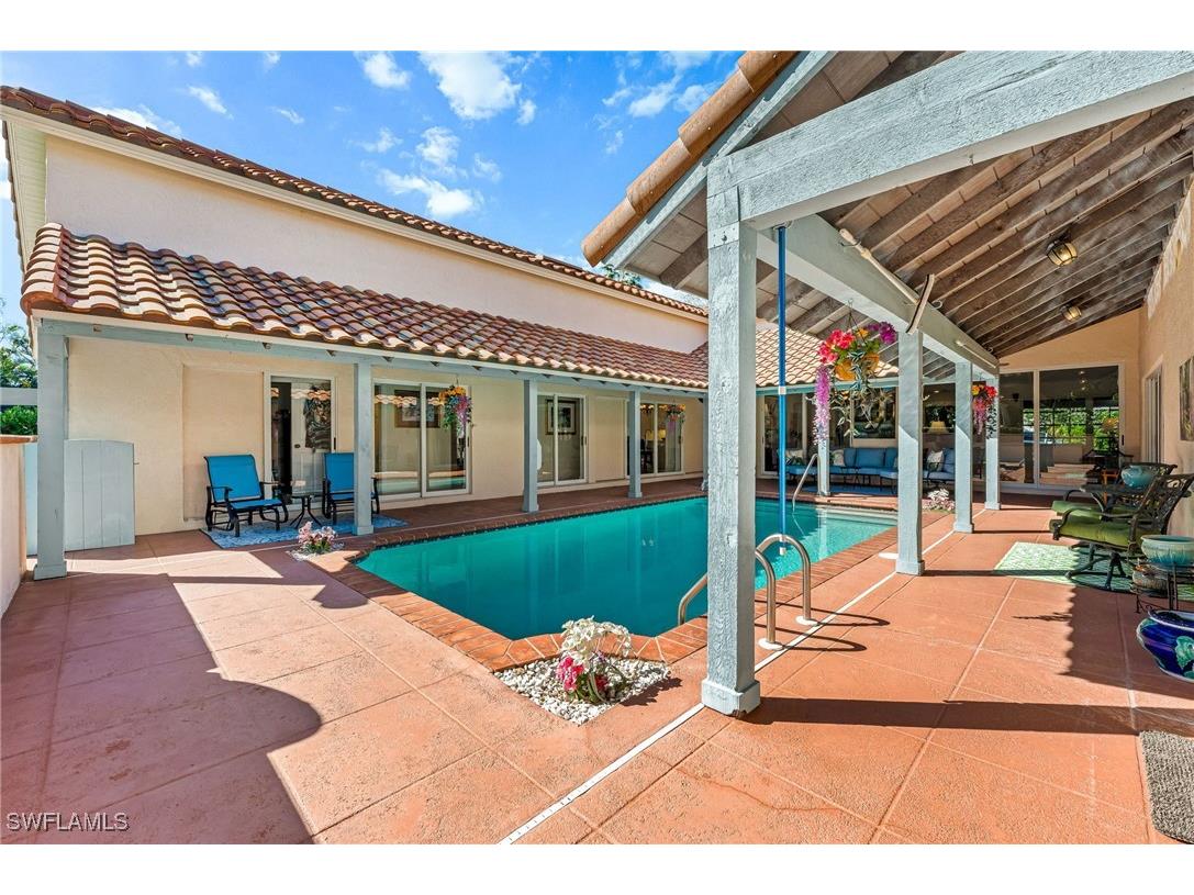 1930 Blackstone Circle Naples FL 34109 226002656 image21