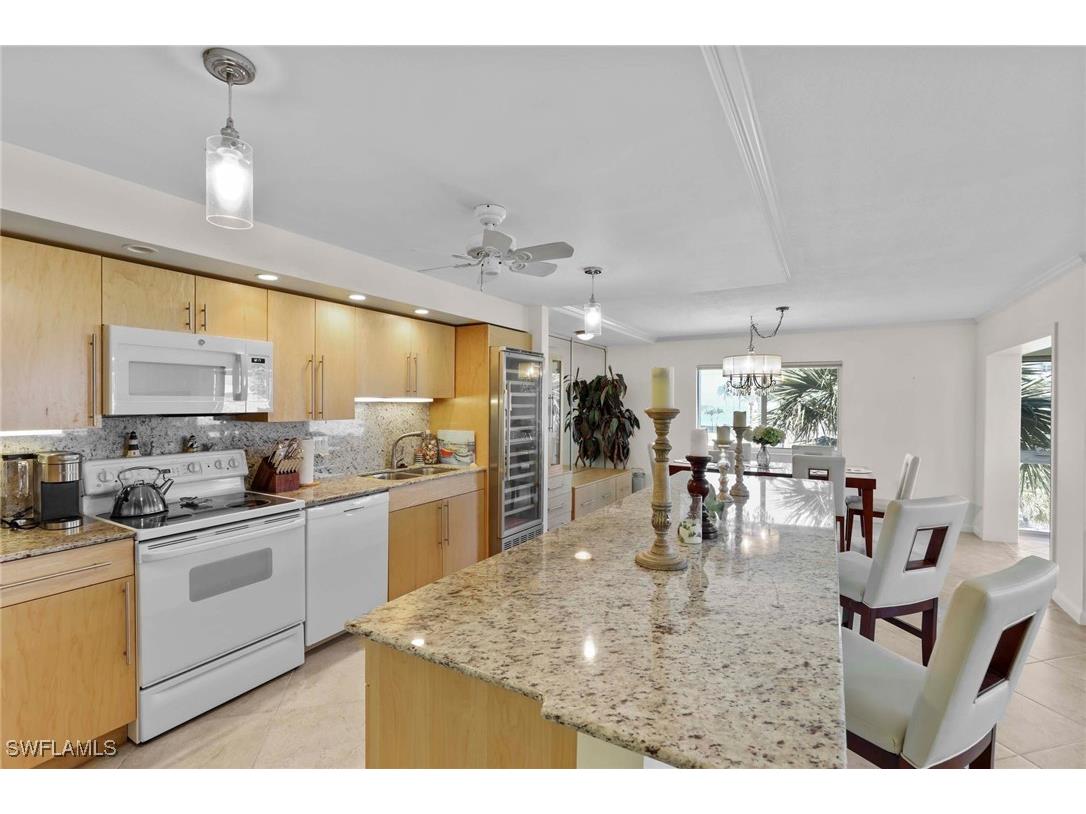 1930 Gulf Shore Boulevard N #A302-S Naples FL 34102 225076824 image7