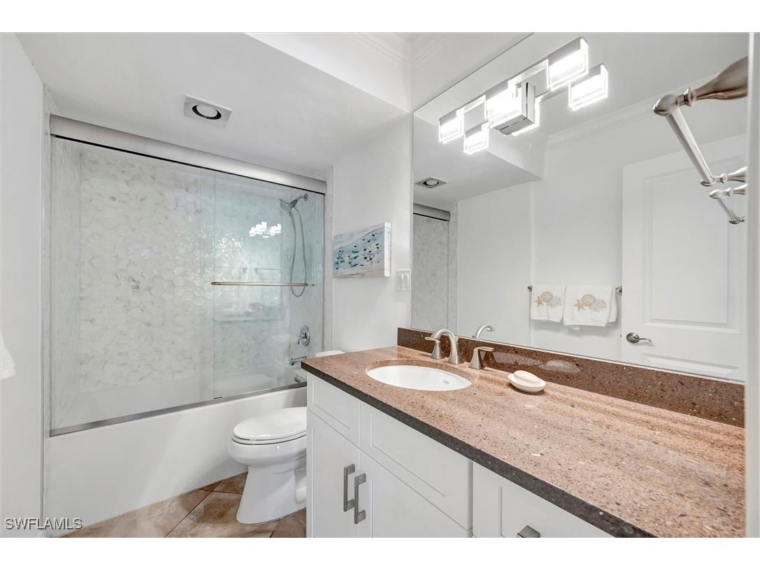 1930 Gulf Shore Boulevard N #D101 Naples FL 34102 225069790 image14