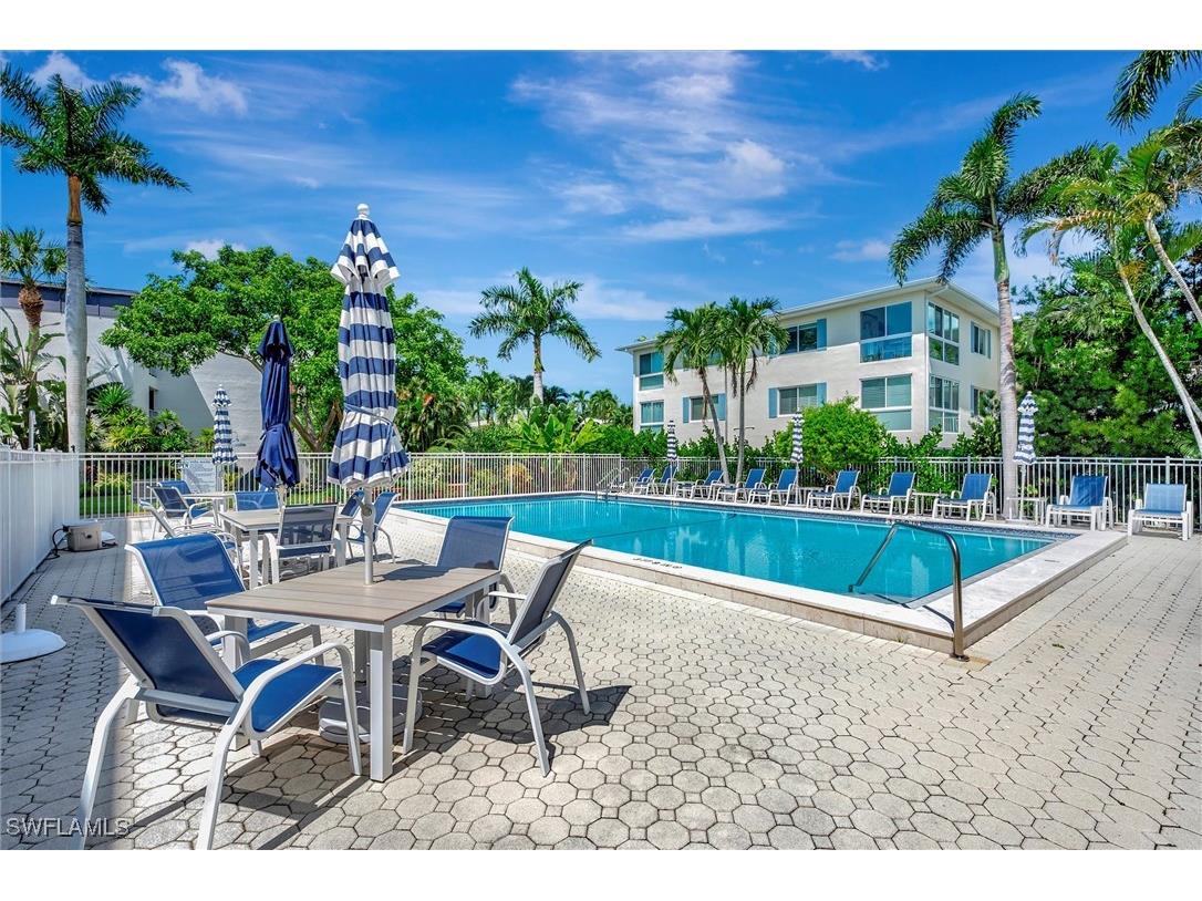 1930 Gulf Shore Boulevard N #D101 Naples FL 34102 225069790 image15