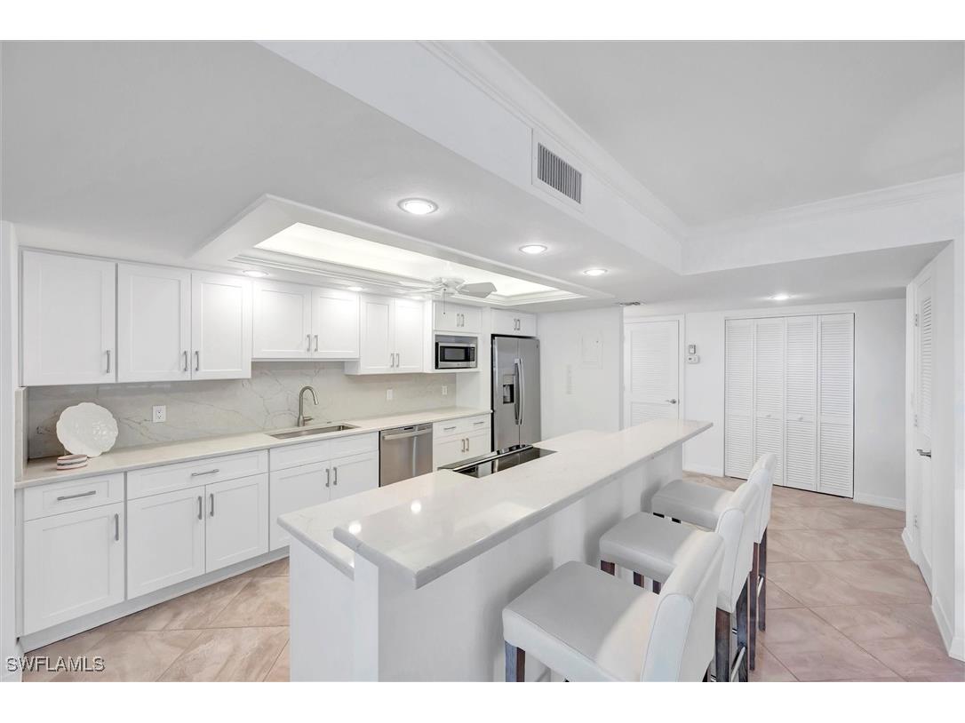 1930 Gulf Shore Boulevard N #D101 Naples FL 34102 225069790 image8