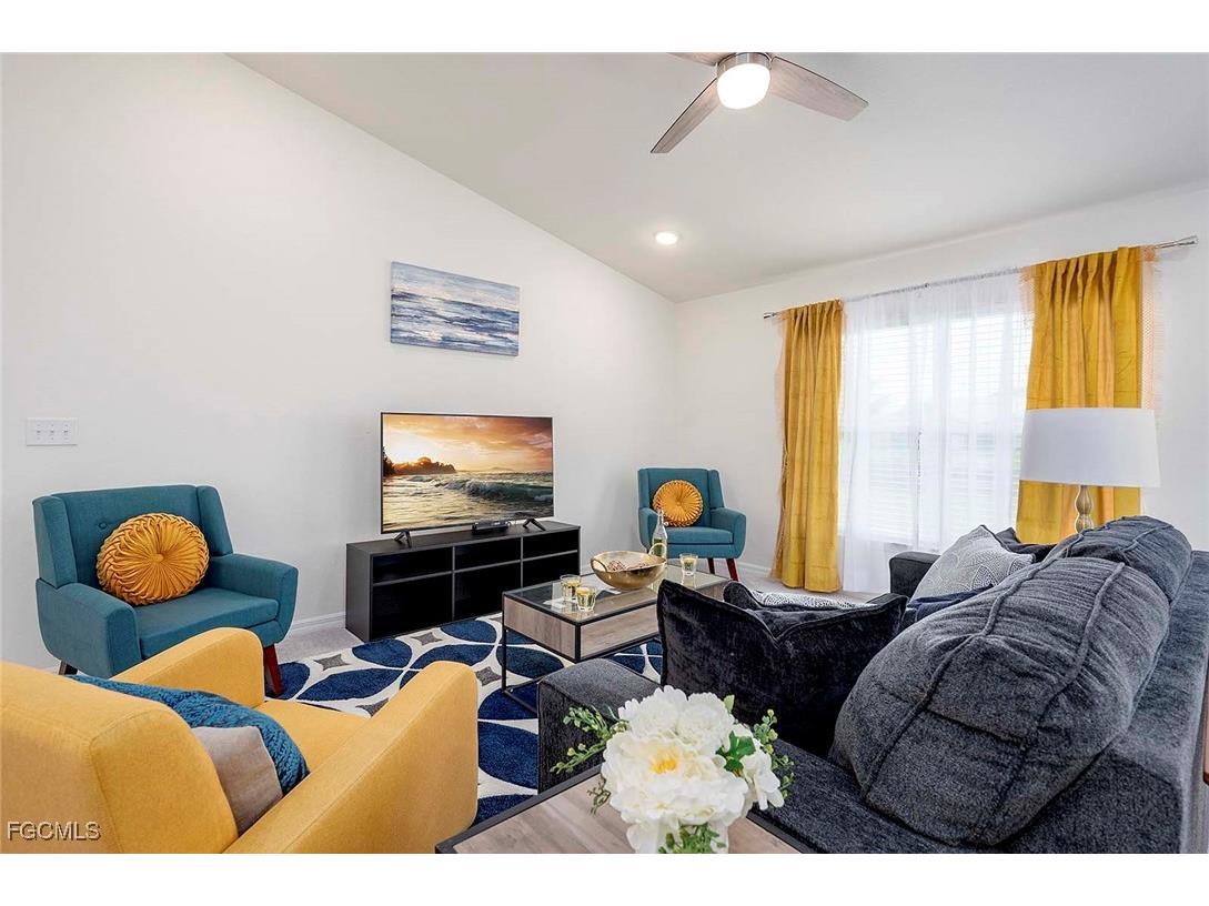 1930 NE 2nd Terrace Cape Coral FL 33909 2025009595 image10