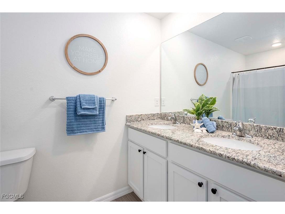 1930 NE 2nd Terrace Cape Coral FL 33909 2025015288 image15