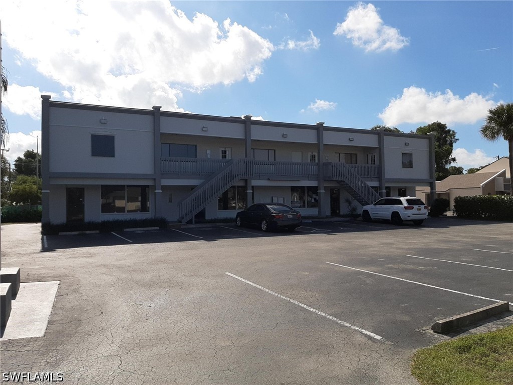 1930 Park Meadows Drive Fort Myers FL 33907 226025206 image1