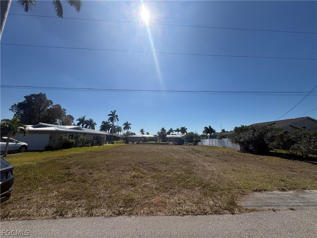 1930 SE 37th Street Cape Coral FL 33904 2026006492 image2