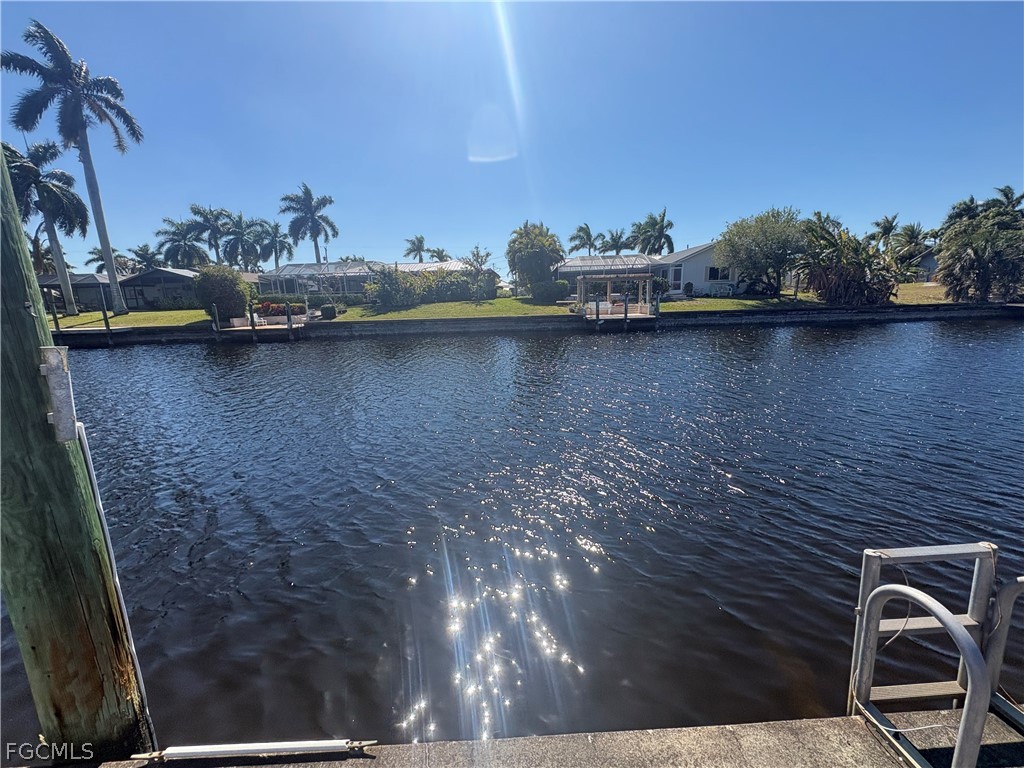 1930 SE 37th Street Cape Coral FL 33904 2026006492 image4