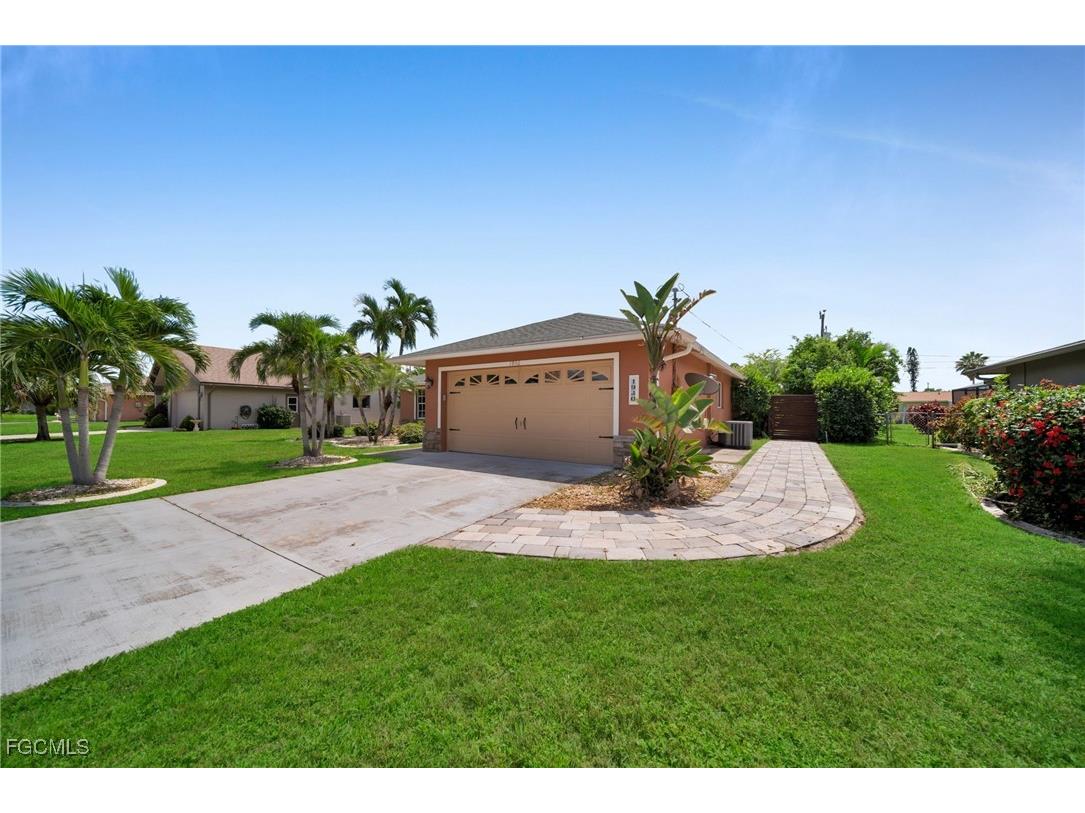 1930 SE 8th Street Cape Coral FL 33990 2025007500 image1