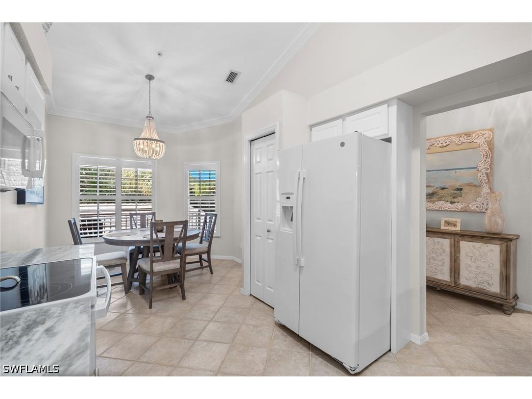 1930 Willow Bend Circle #201 Naples FL 34109 226019273 image8