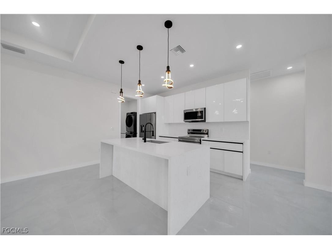 1930 Zombar Court Lehigh Acres FL 33972 2026010088 image10