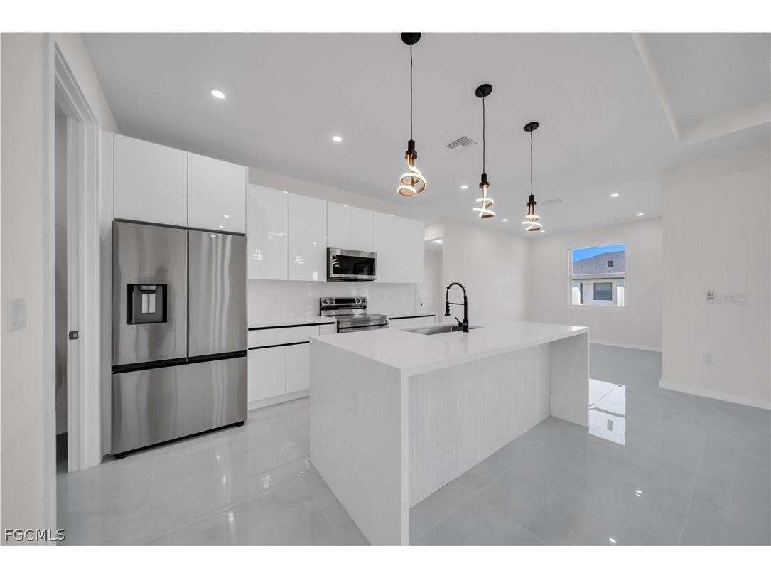 1930 Zombar Court Lehigh Acres FL 33972 2026010088 image9