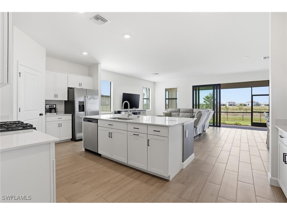 19306 Hinkley Drive Estero FL 33928 225080379 image10