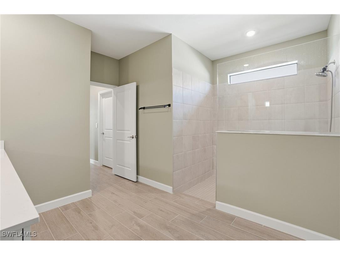 19306 Hinkley Drive Estero FL 33928 225080379 image17