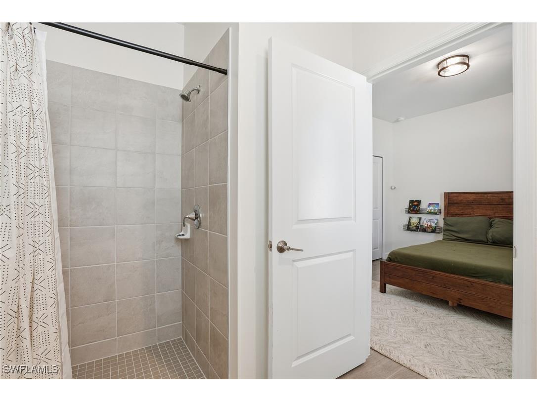 19306 Hinkley Drive Estero FL 33928 225080379 image21