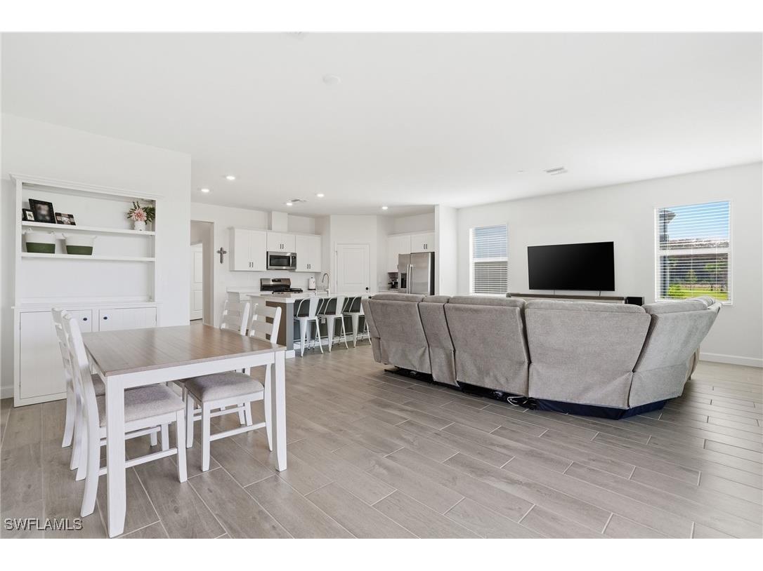 19306 Hinkley Drive Estero FL 33928 225080379 image4