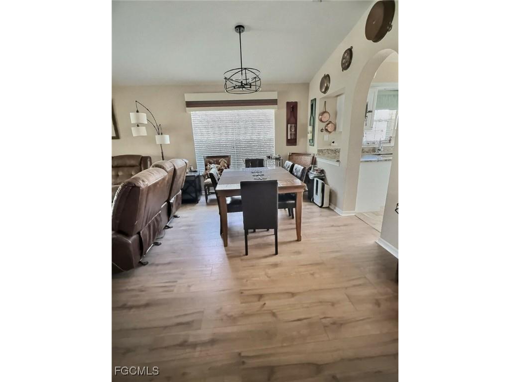 1931 Corona Del Sire Drive North Fort Myers FL 33917 2025015833 image6