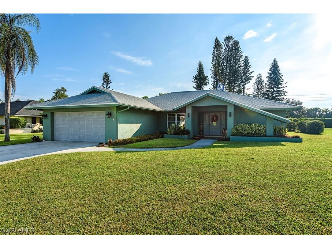 1931 Countess Court Naples FL 34110 223075313 image1