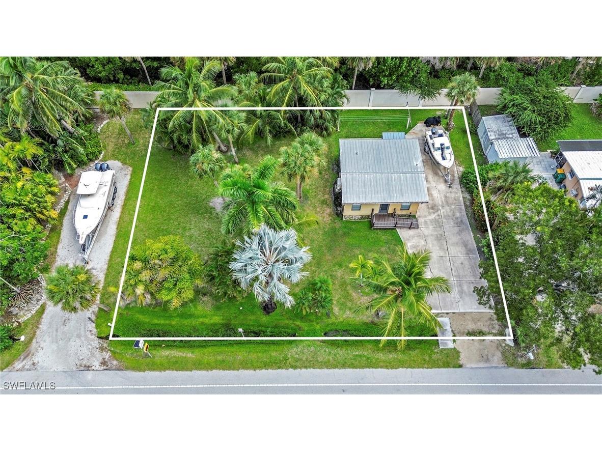 1931 Danford Street Naples FL 34112 226002830 image2