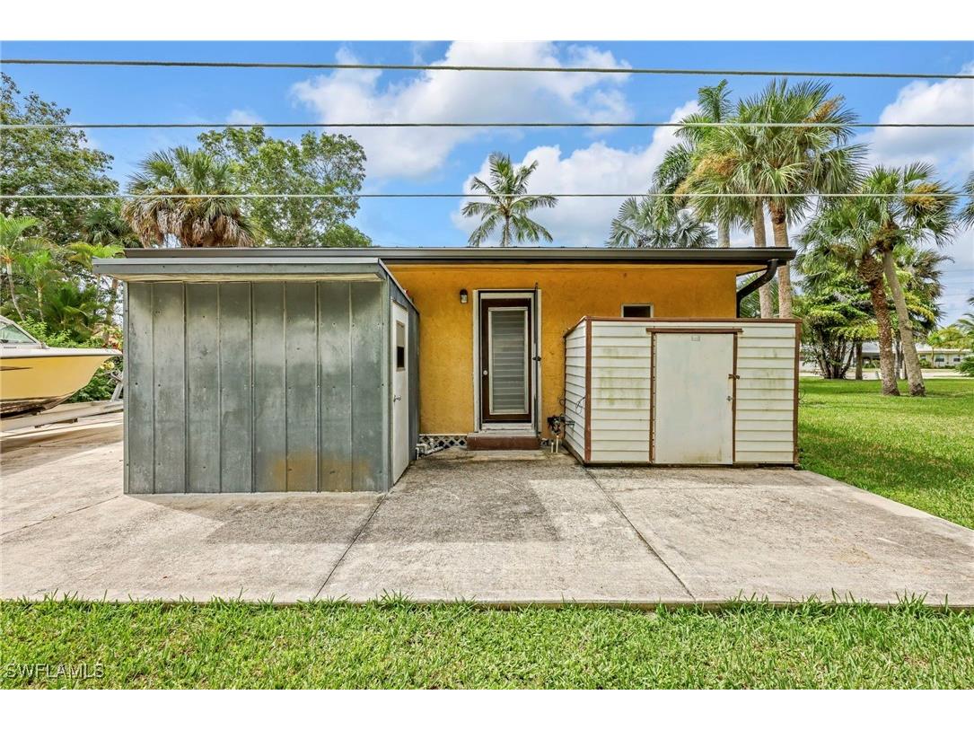 1931 Danford Street Naples FL 34112 226002830 image5