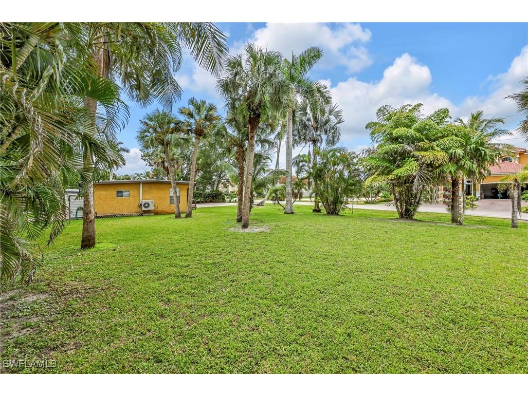 1931 Danford Street Naples FL 34112 226002830 image6