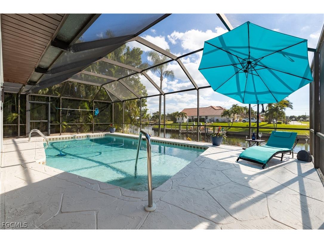 1932 SE 9th Terrace Cape Coral FL 33990 2026013171 image10