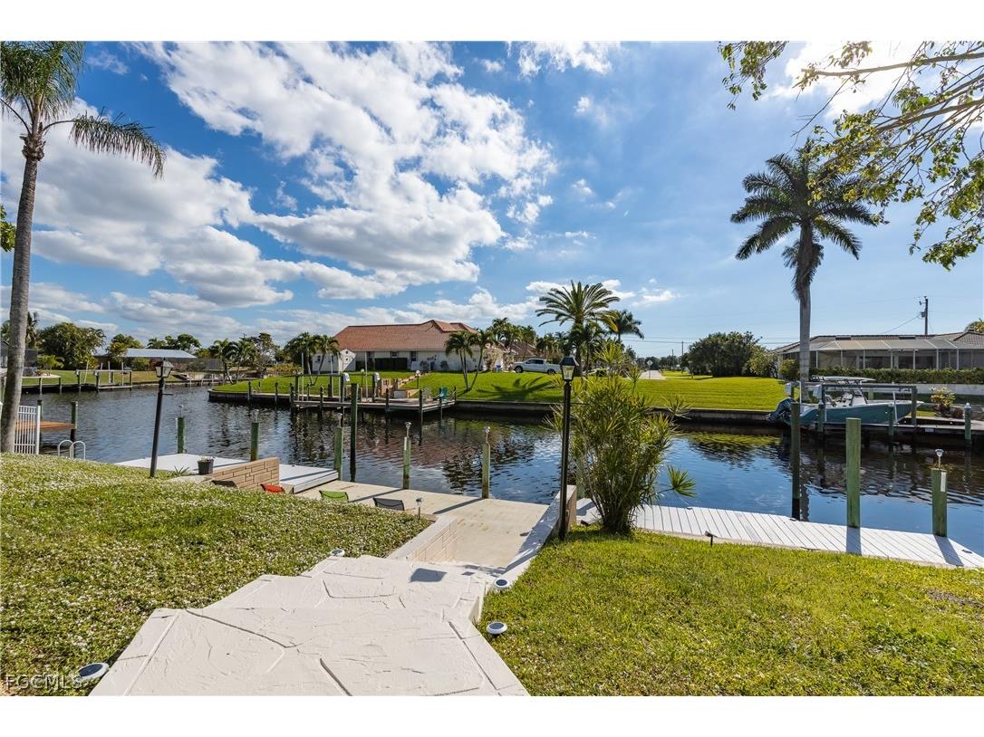 1932 SE 9th Terrace Cape Coral FL 33990 2026013171 image13