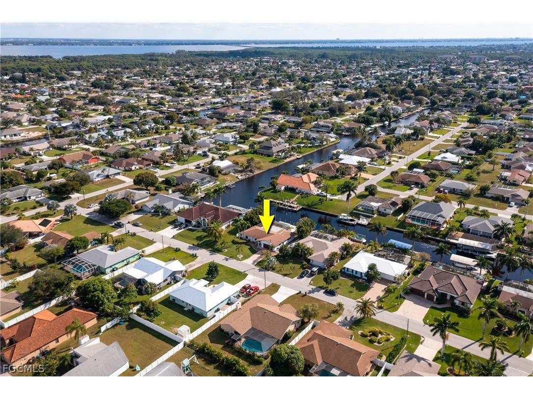 1932 SE 9th Terrace Cape Coral FL 33990 2026013171 image7