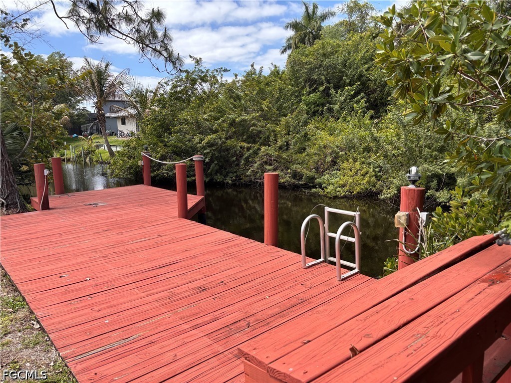 1933 Flamingo Drive North Fort Myers FL 33991 2026016972 image3