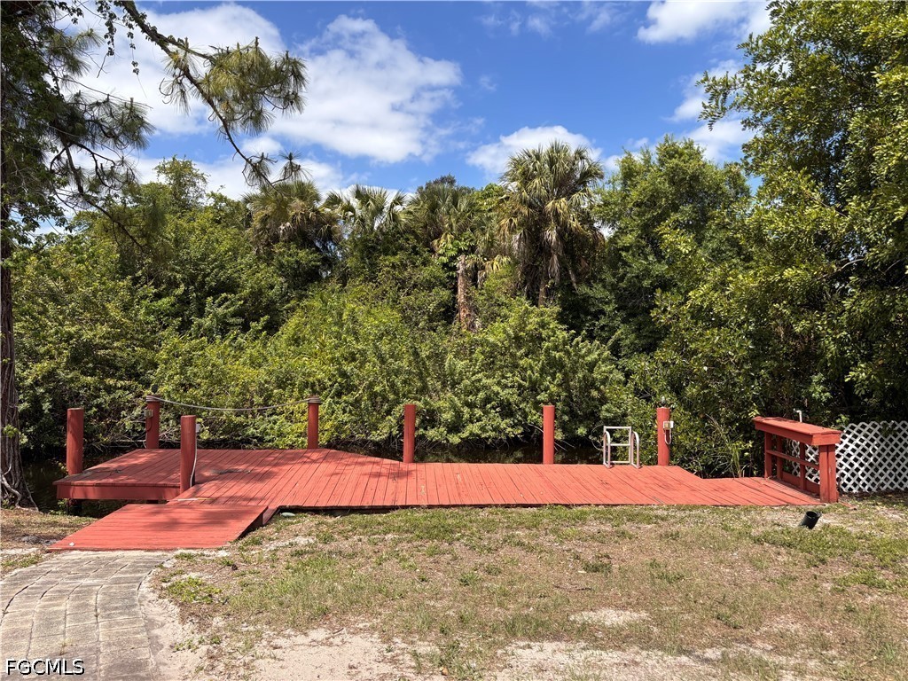 1933 Flamingo Drive North Fort Myers FL 33991 2026016972 image35