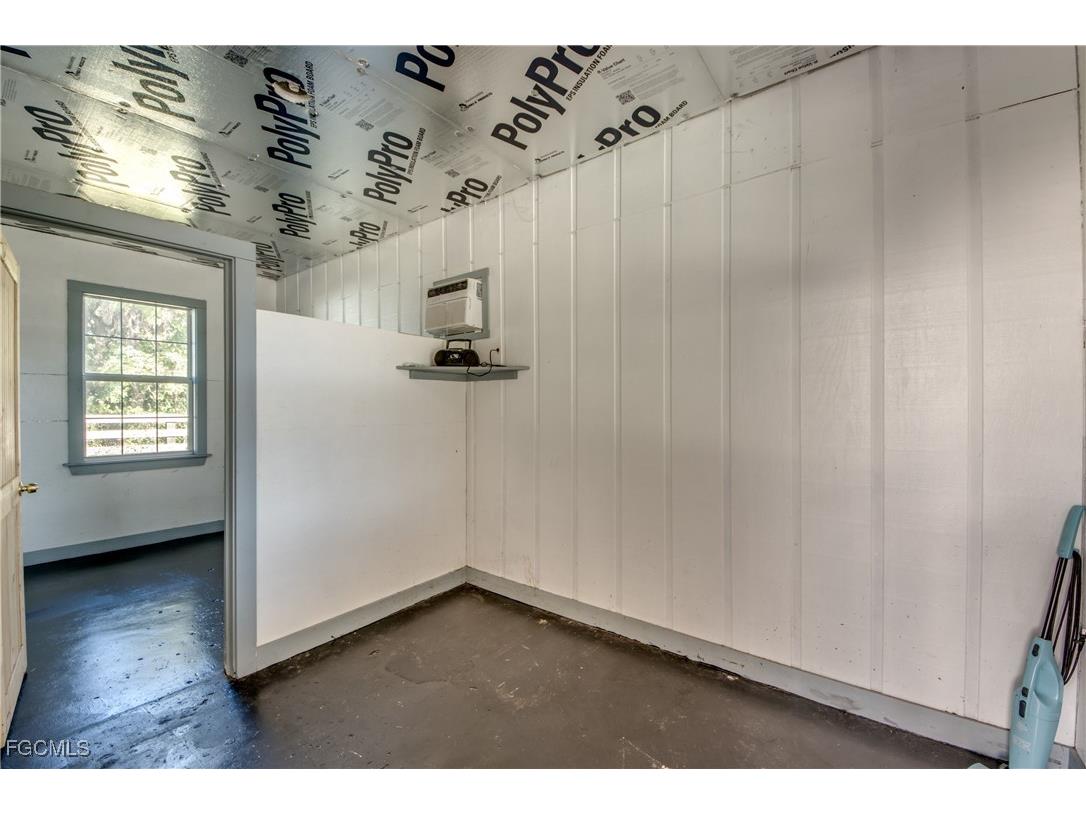 19330 Meredith Road North Fort Myers FL 33917 2025025370 image44