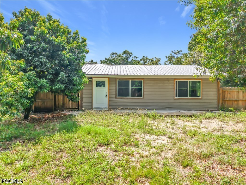 19330 Meredith Road North Fort Myers FL 33917 2026029634 image43