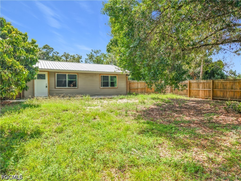 19330 Meredith Road North Fort Myers FL 33917 2026029634 image44