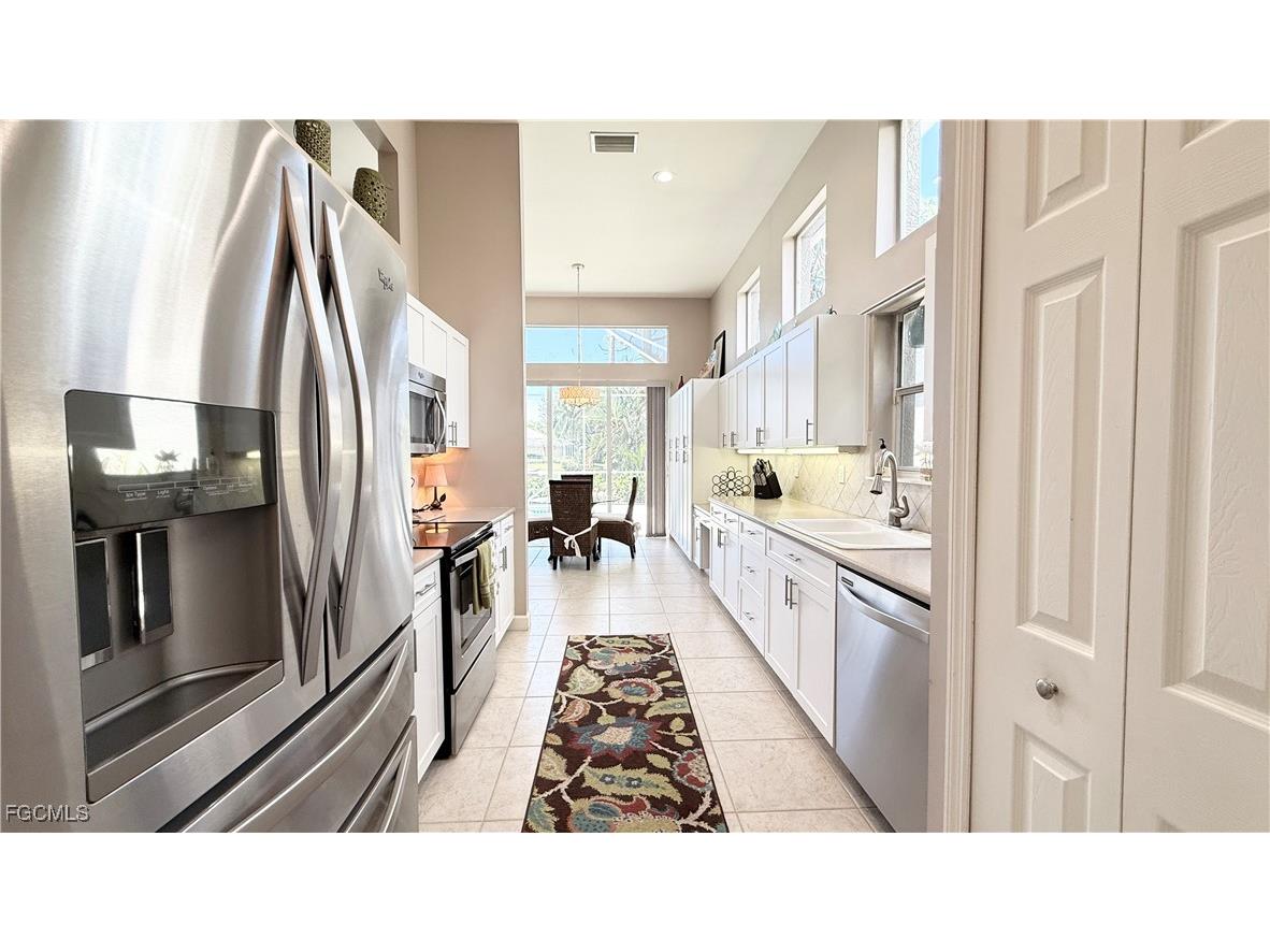 19331 Silver Oak Drive Estero FL 33967 2025011145 image10