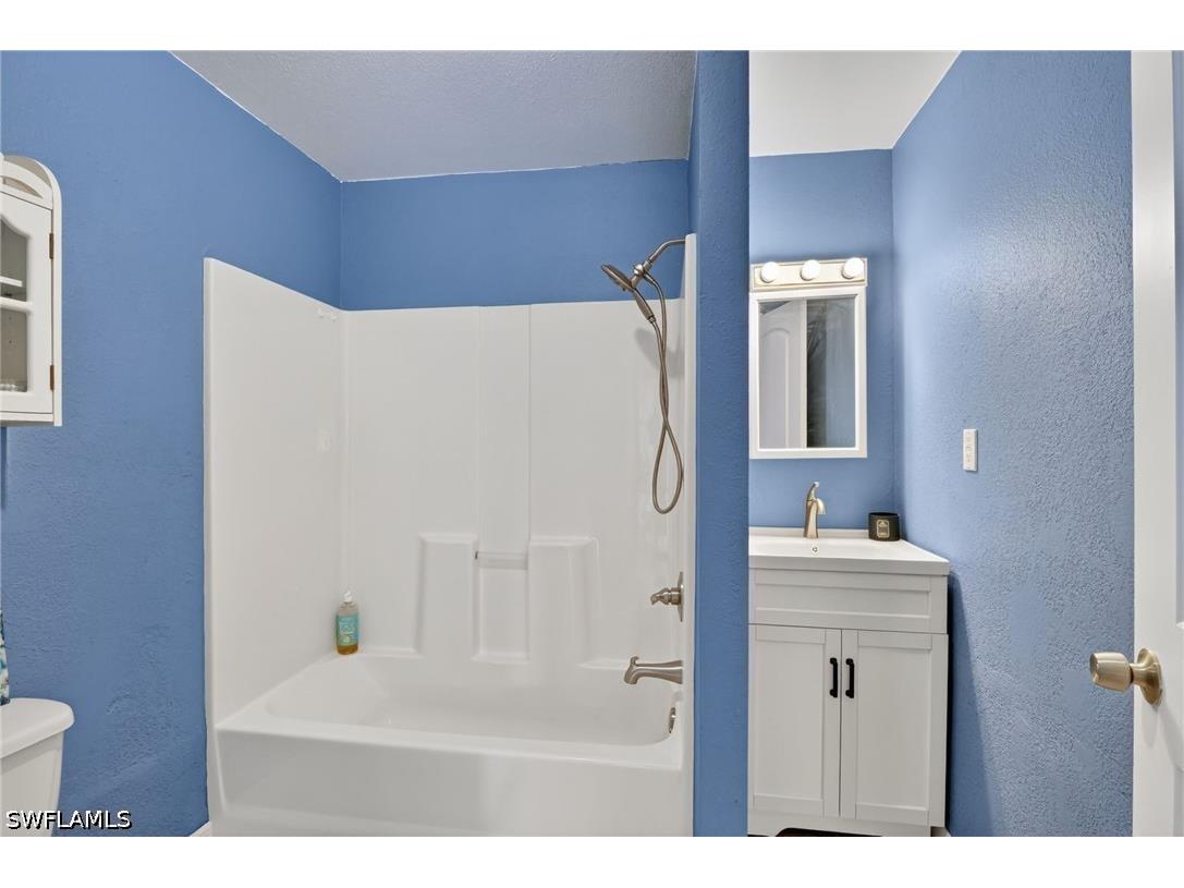 1934 Flamingo Drive North Fort Myers FL 33917 226014293 image30