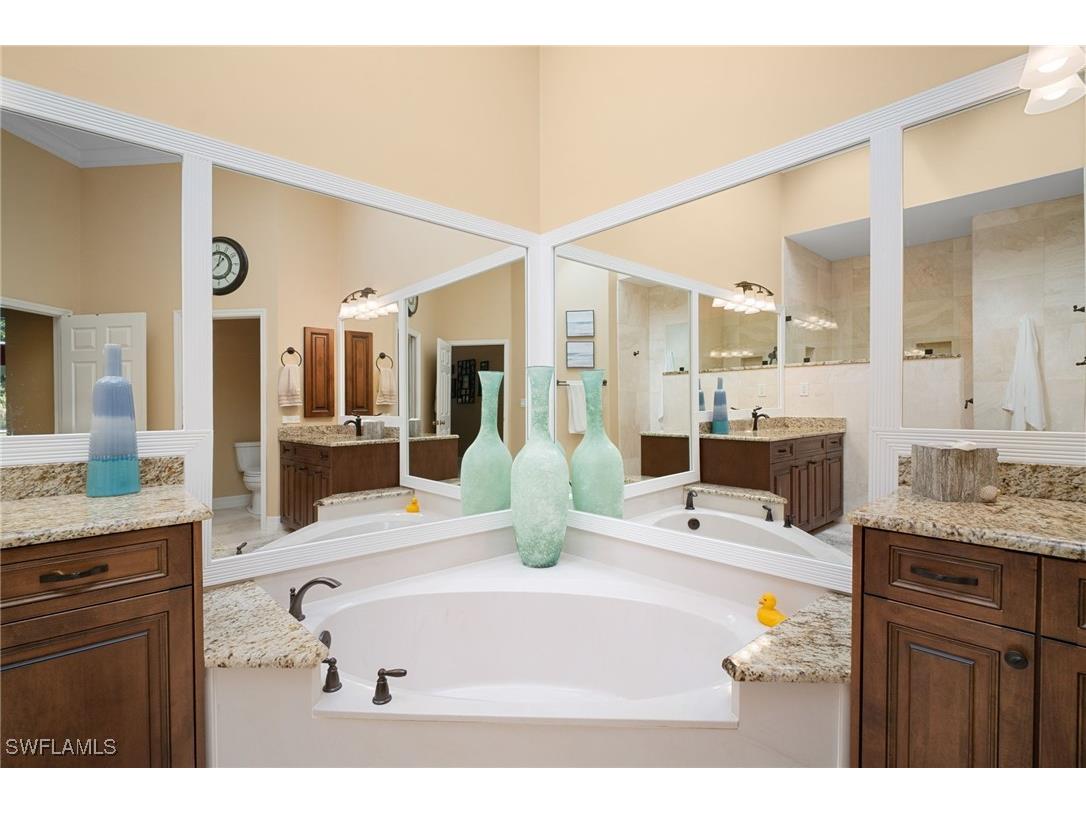 19349 Silver Oak Drive Estero FL 33967 225082387 image24