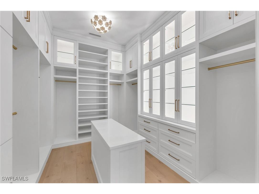 1935 5th Street S Naples FL 34102 225019976 image21