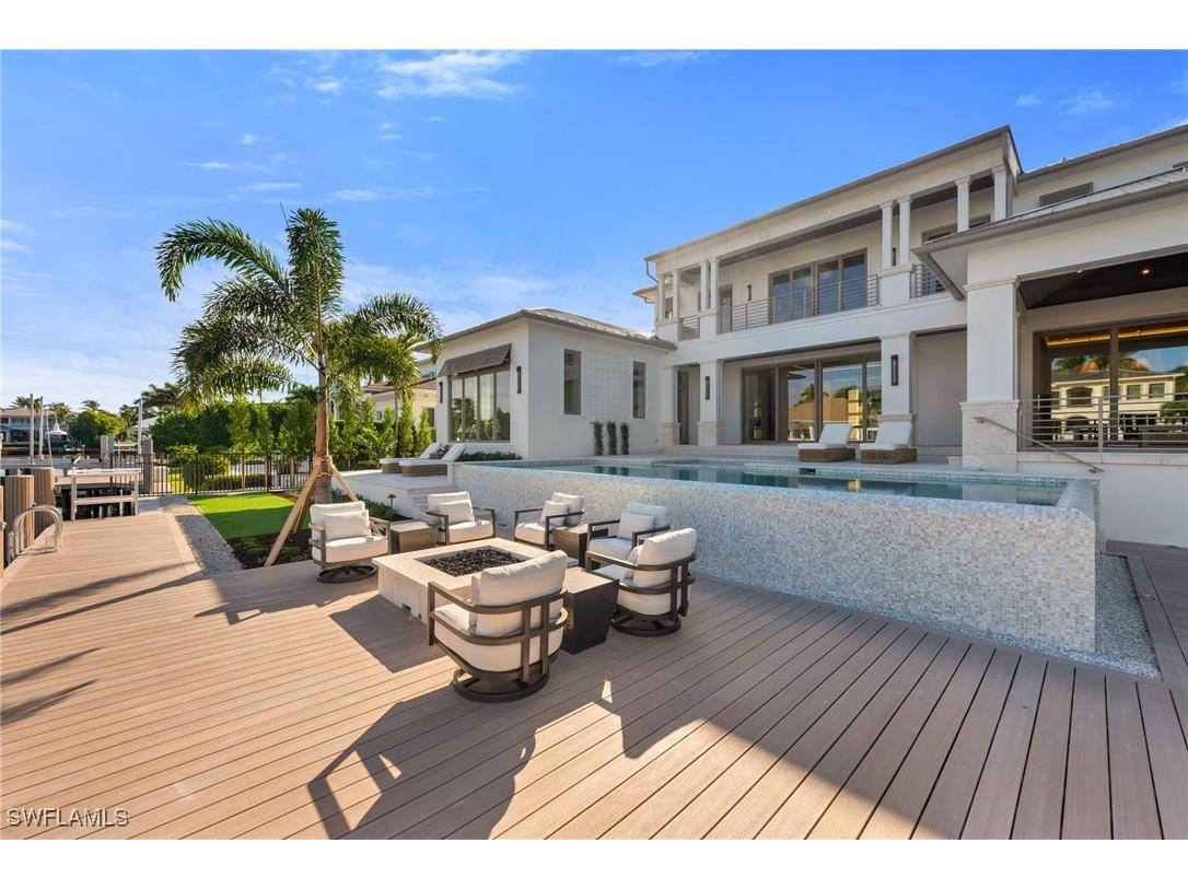 1935 5th Street S Naples FL 34102 225019976 image5