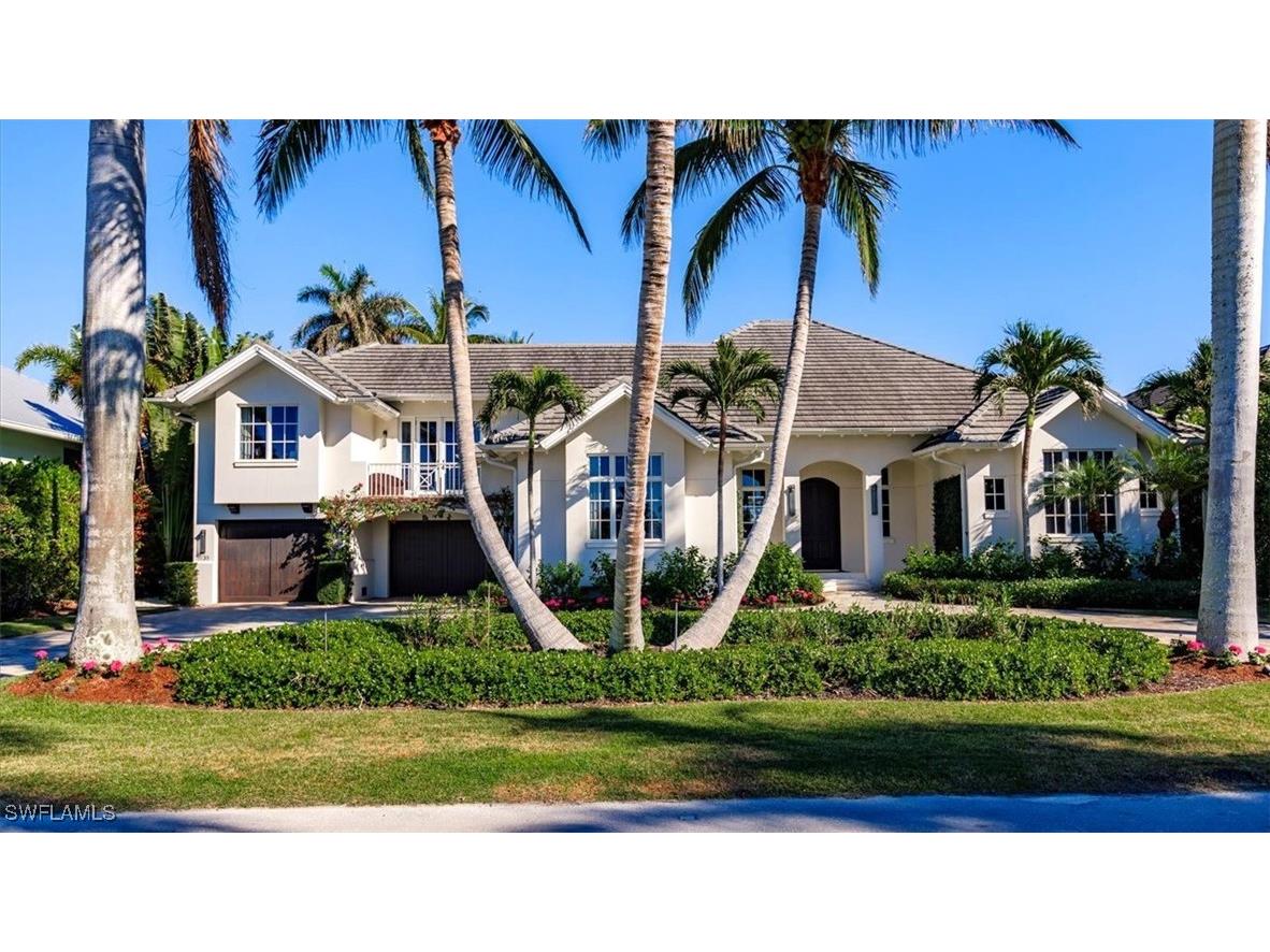 1935 7th Street S Naples FL 34102 225080095 image2