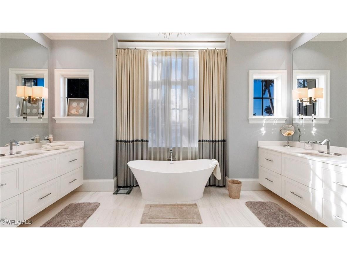 1935 7th Street S Naples FL 34102 225080095 image9