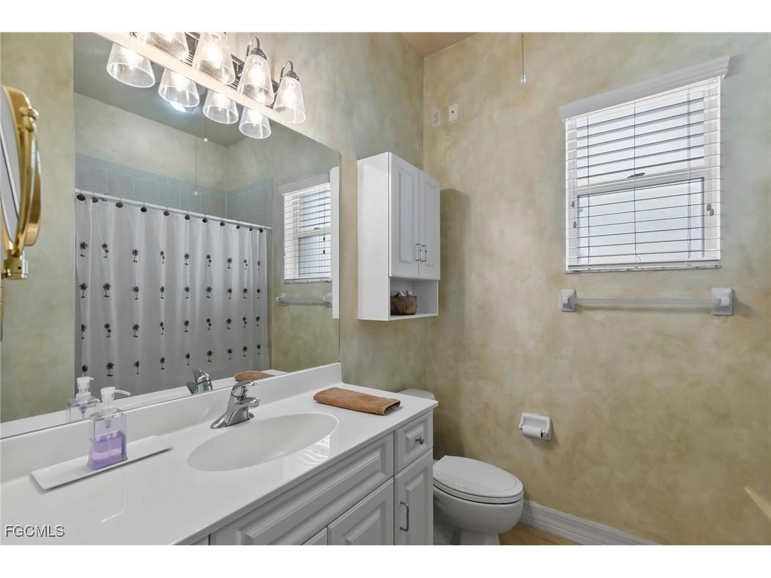 1935 SE 26th Street Cape Coral FL 33904 2025025289 image23