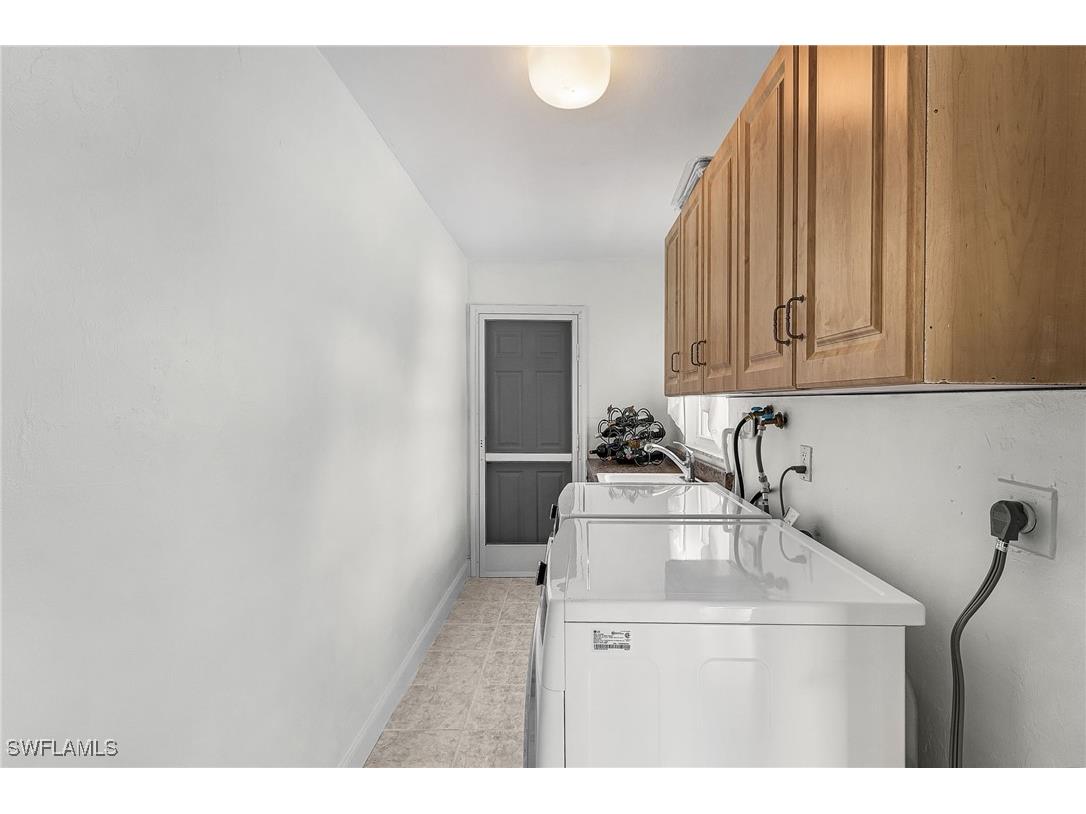 1935 SE 36th Terrace Cape Coral FL 33904 225074367 image35