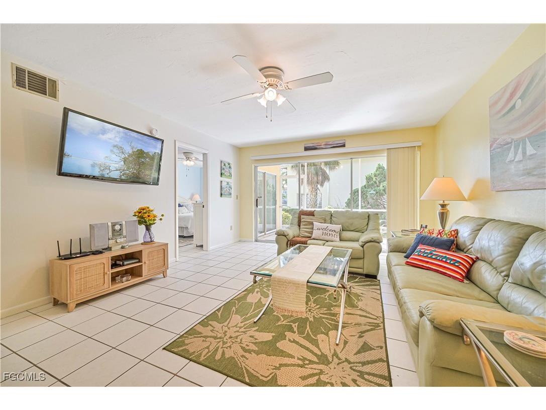 1936 Beach Parkway #112 Cape Coral FL 33904 2025015904 image1