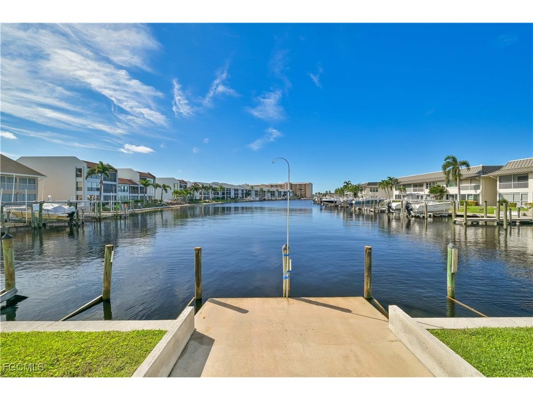 1936 Beach Parkway #112 Cape Coral FL 33904 2025015904 image4