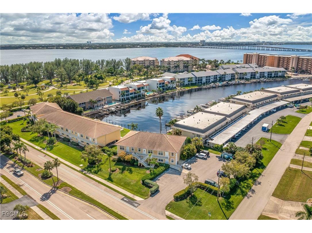 1936 Beach Parkway #112 Cape Coral FL 33904 2025015904 image6