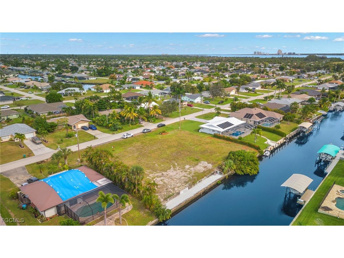 1936 Coral Point Drive Cape Coral FL 33990 2025026005 image1