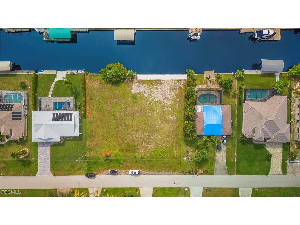 1936 Coral Point Drive Cape Coral FL 33990 2025026005 image18