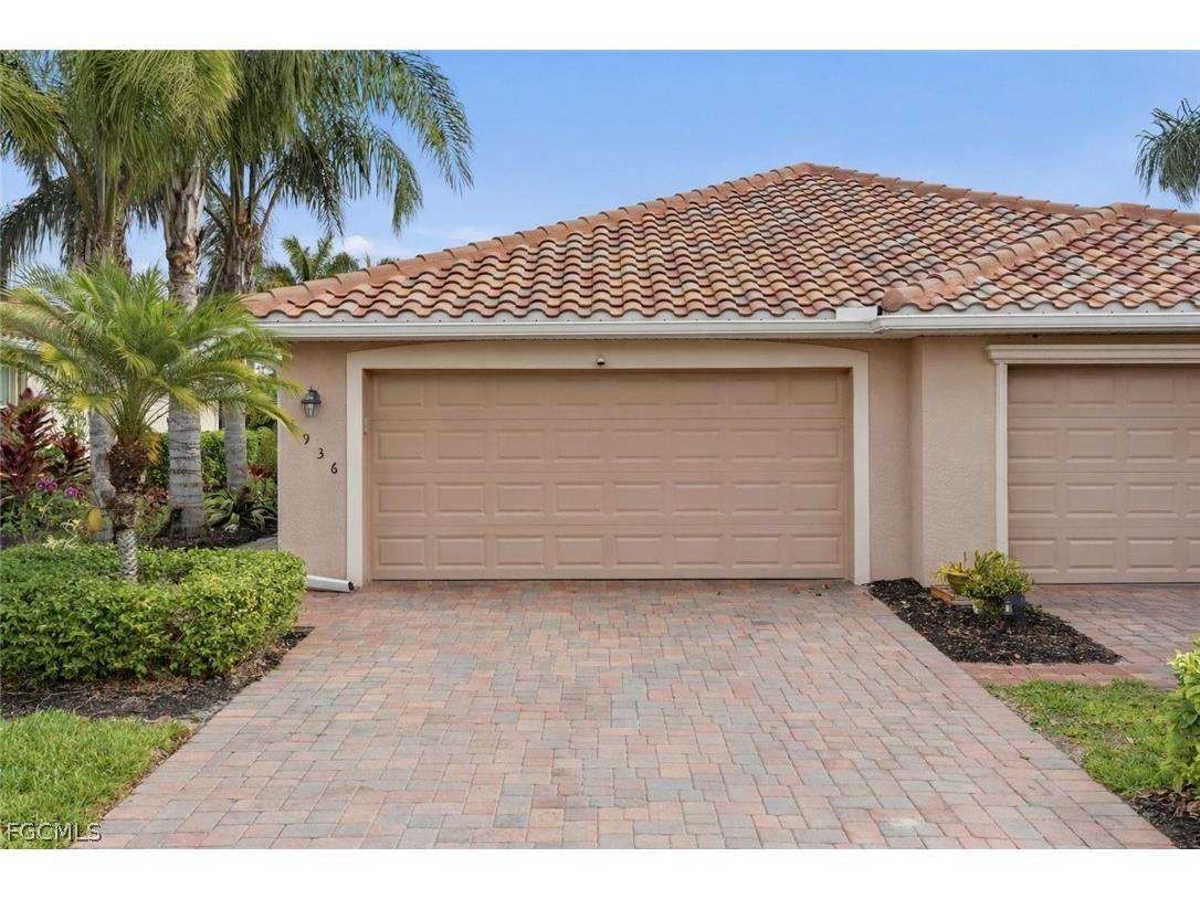 1936 Wellington Street Naples FL 34120 2026009814 image1