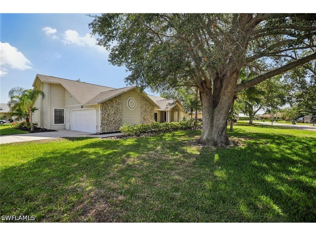 1937 Princess Court Naples FL 34110 226019173 image3