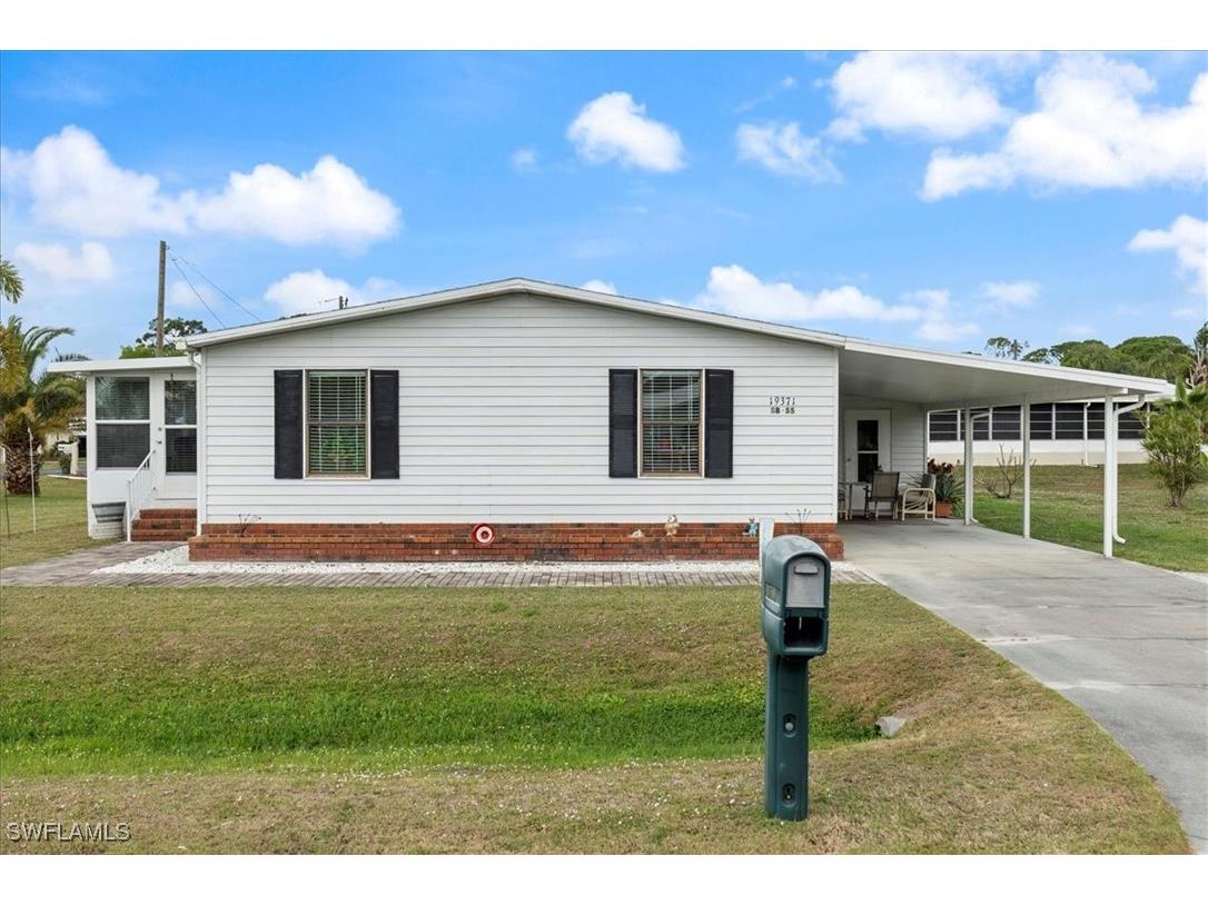 19371 Pony Lane North Fort Myers FL 33903 225017560 image1