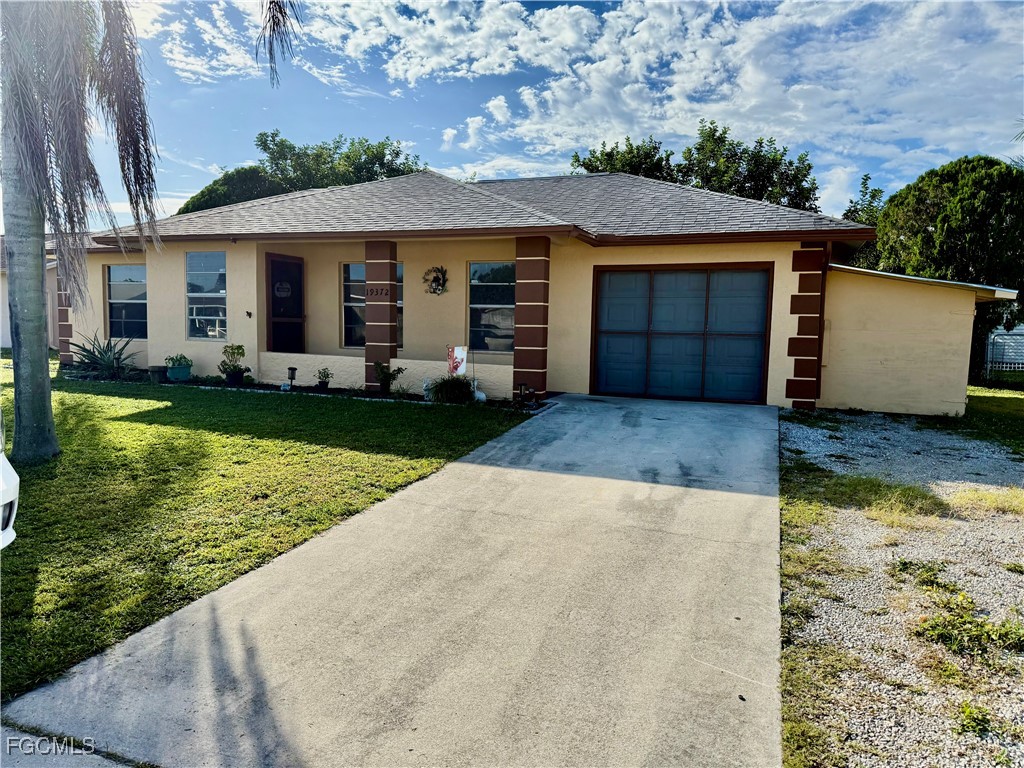 19372 Coraltree Court Lehigh Acres FL 33936 2025018758 image1