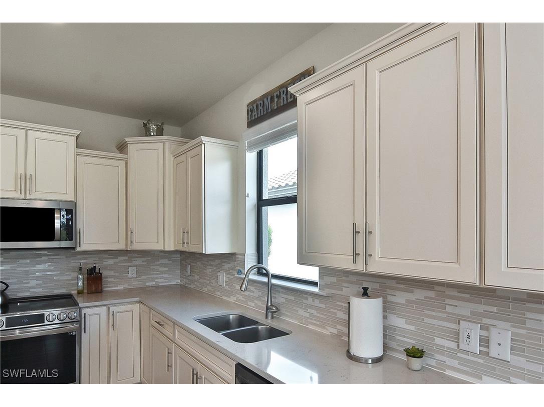 19375 Elston Way Estero FL 33928 225077674 image29